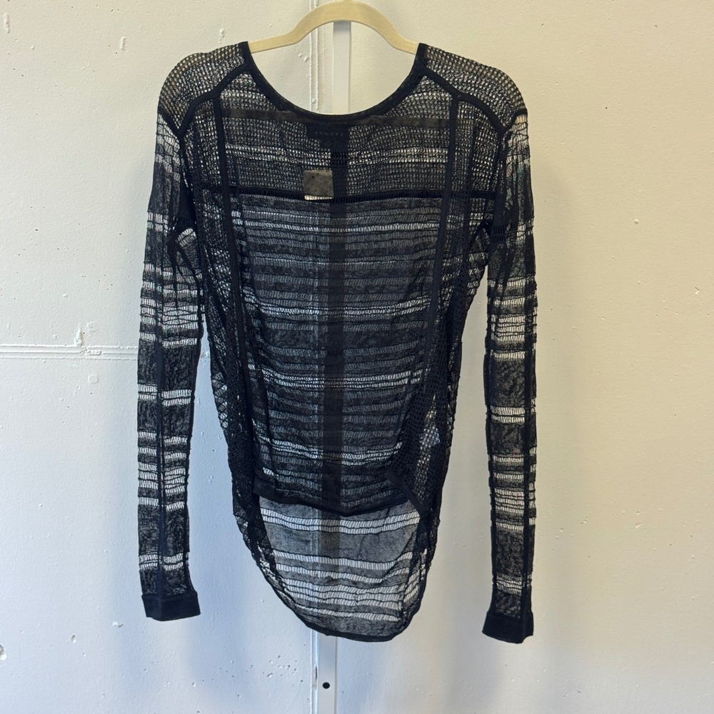 Trouve Sheer Mesh Open Knit Linen Blend High Low Top Long Sleeve Monochrome XS